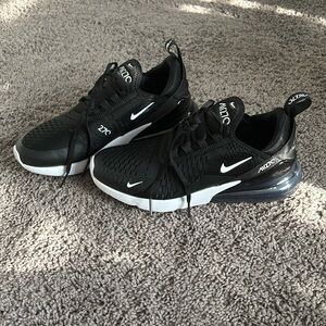 Nike Air Max 270 Women’s Shoes